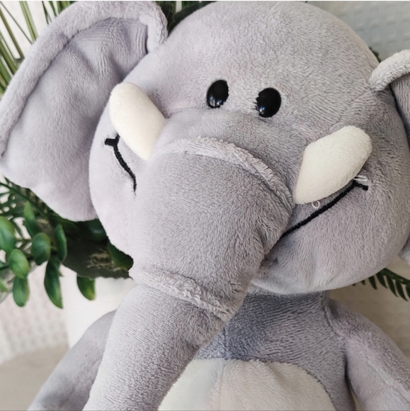 Soft Gray Elephant Plush in Sitting Position 9.5" - Picture 7 of 8